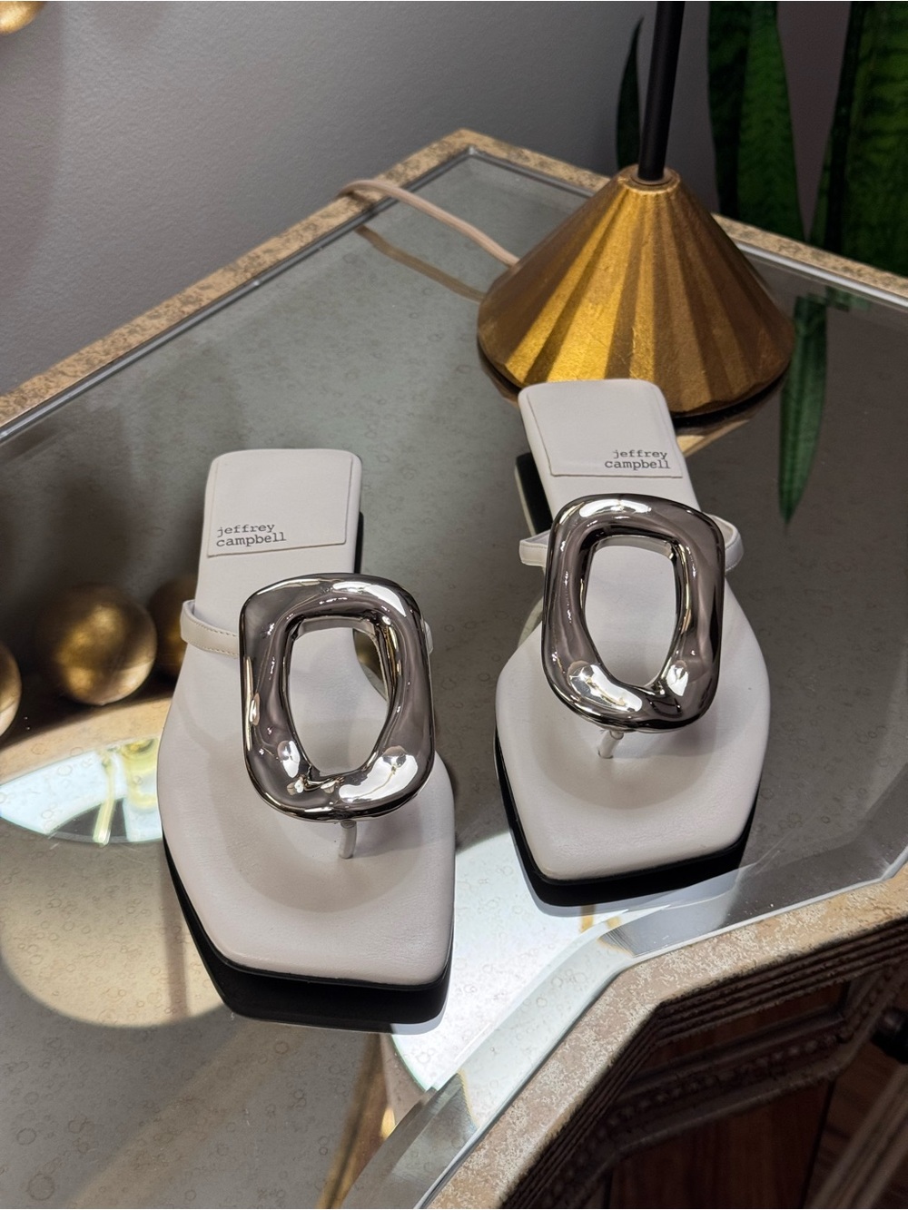 Jeffrey Campbell Linques Leather Ornament Flats Sandals - Size 9